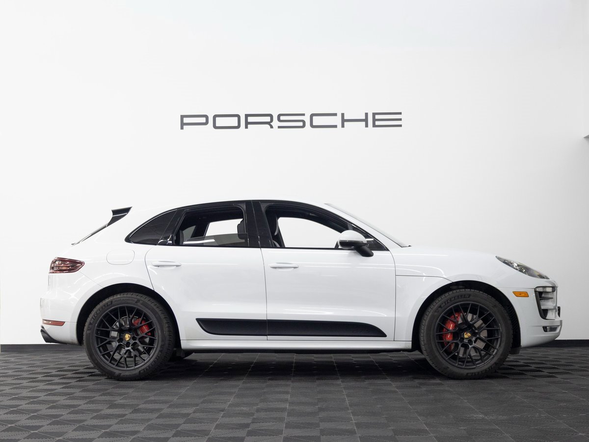 Certified 2017 Porsche Macan GTS image 8
