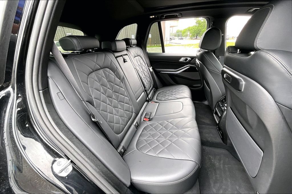 Used 2026 BMW X5 xDrive40i AWD/4WD image 21