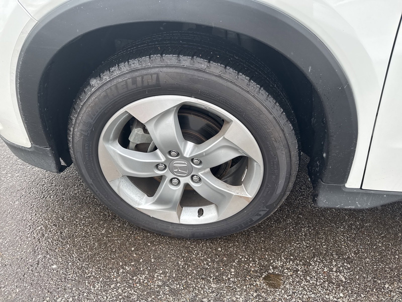 Used 2021 Honda HR-V LX image 11