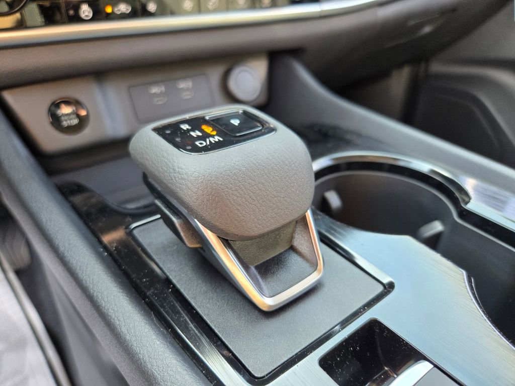 New 2026 Nissan Rogue SV image 8