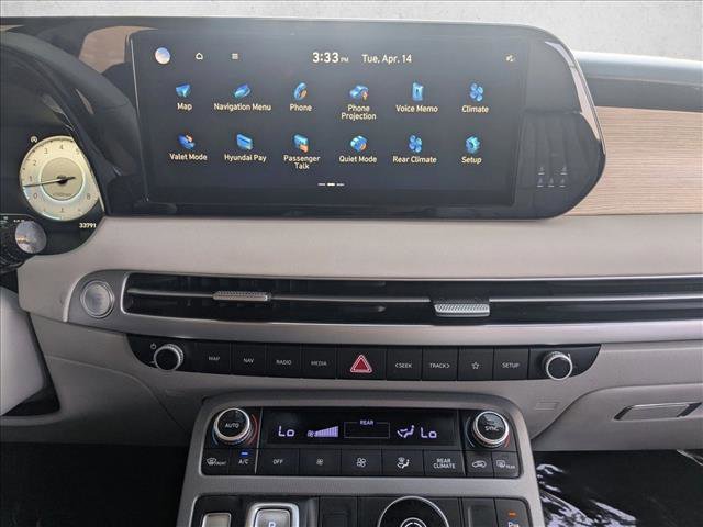 Used 2023 Hyundai Palisade Limited FWD image 15