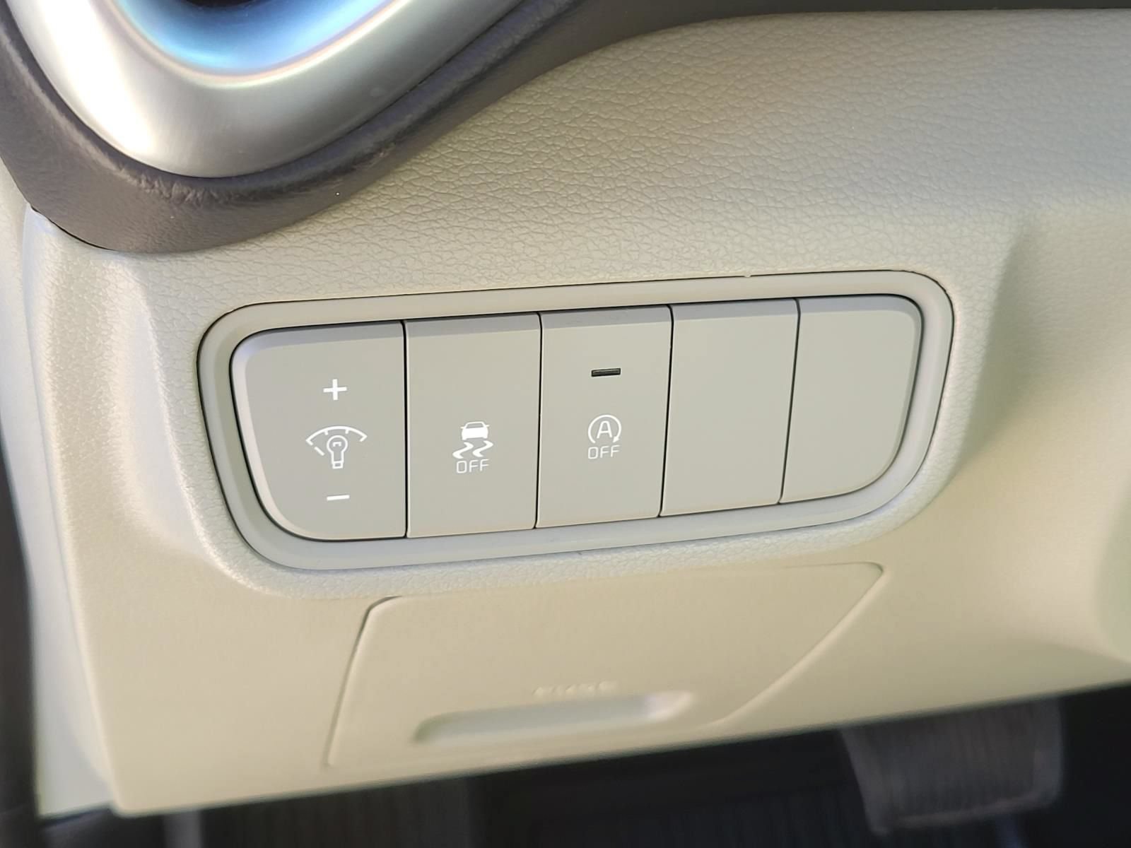 Used 2024 Kia Soul LX w/ Option Group 015 FWD image 19