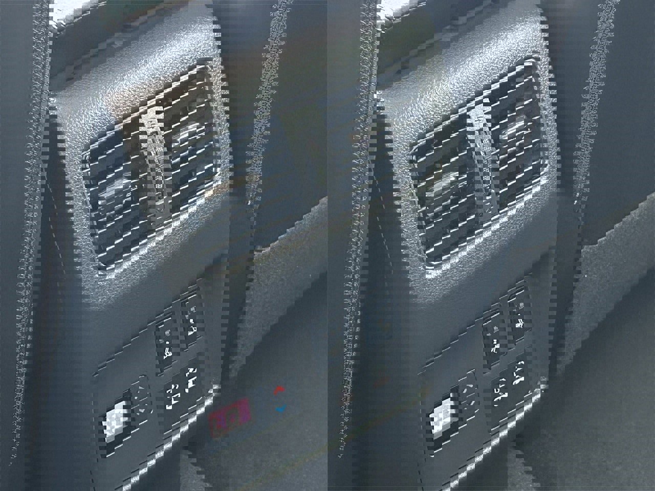 New 2026 Nissan Rogue Platinum image 15