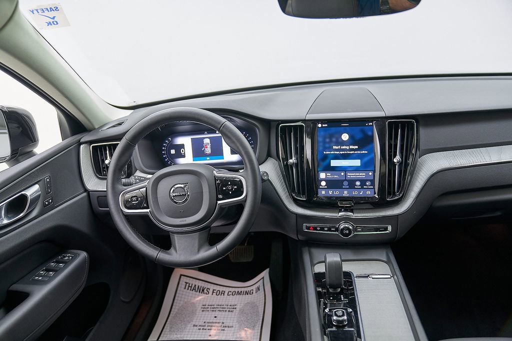 Certified 2025 Volvo XC60 B5 Plus AWD/4WD image 24