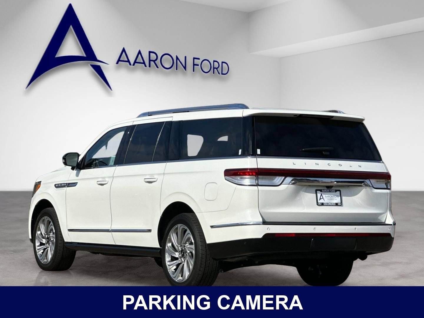 Used 2024 Lincoln Navigator L Reserve AWD/4WD image 4