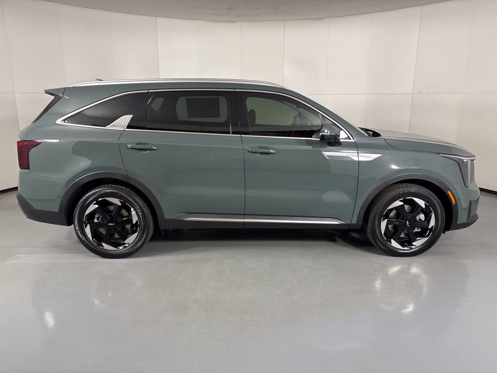 New 2026 Kia Sorento EX image 9