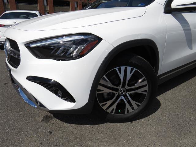 Used 2025 Mercedes-Benz GLA 250 4MATIC image 22