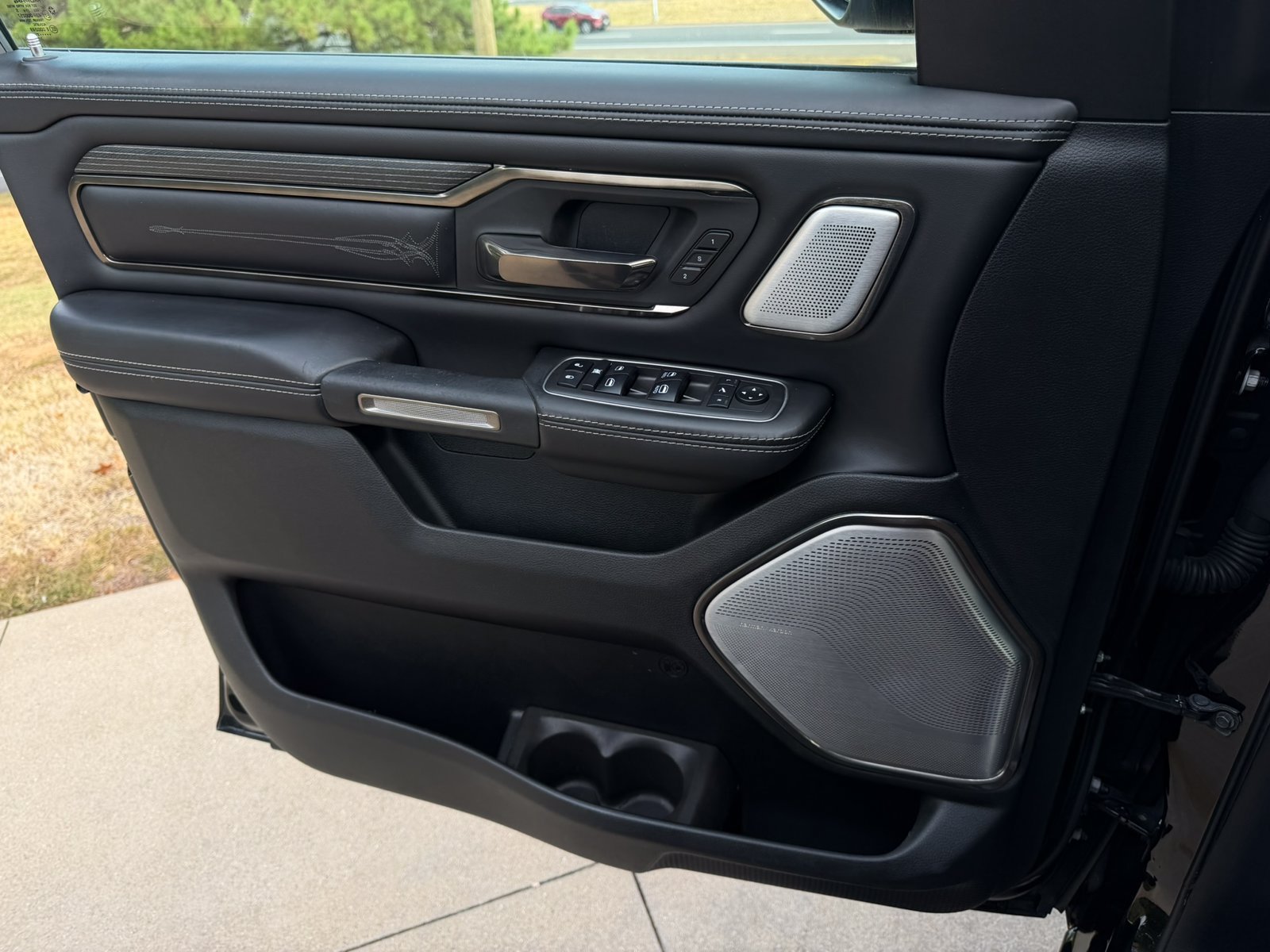 Used 2021 RAM 1500 Limited w/ Night Edition AWD/4WD image 27