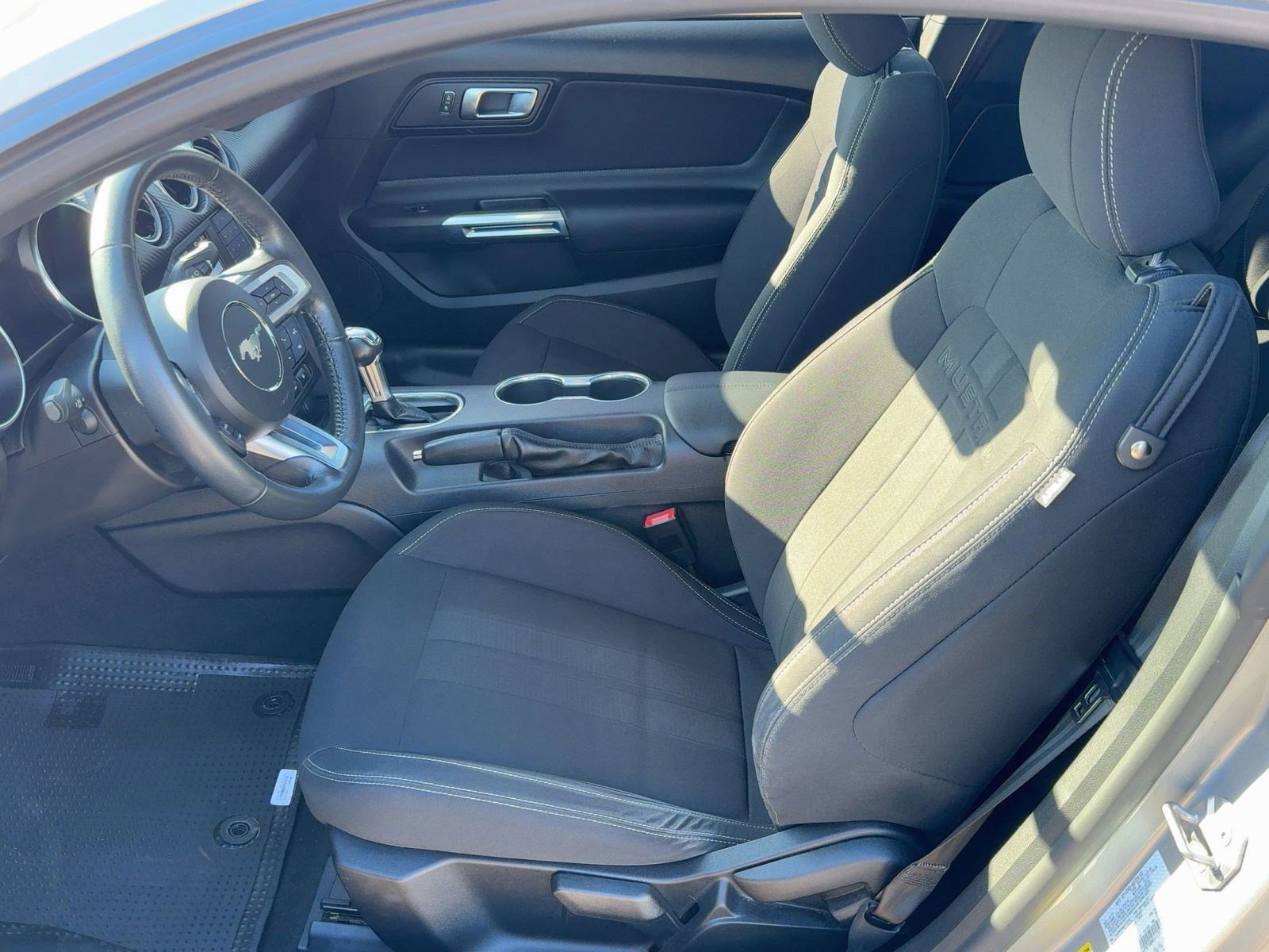 Used 2021 Ford Mustang Coupe image 5