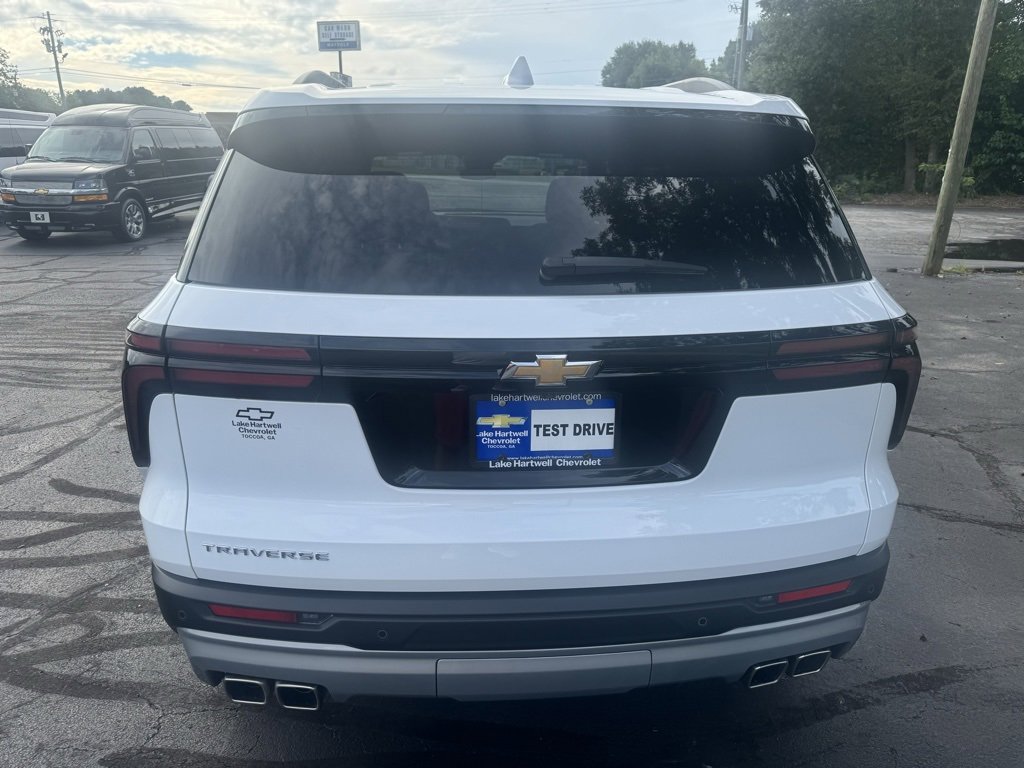 New 2026 Chevrolet Traverse LT image 4