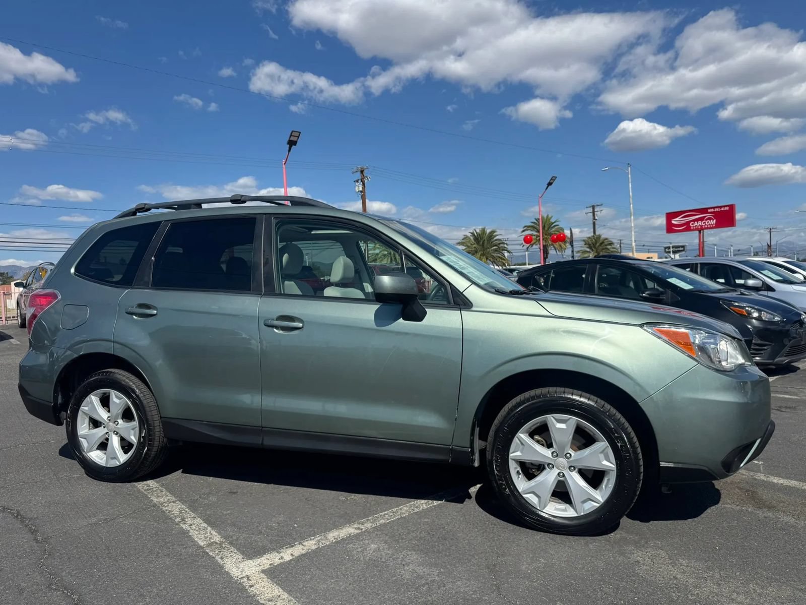 Used 2016 Subaru Forester 2.5i Premium w/ All-Weather Package AWD/4WD image 12