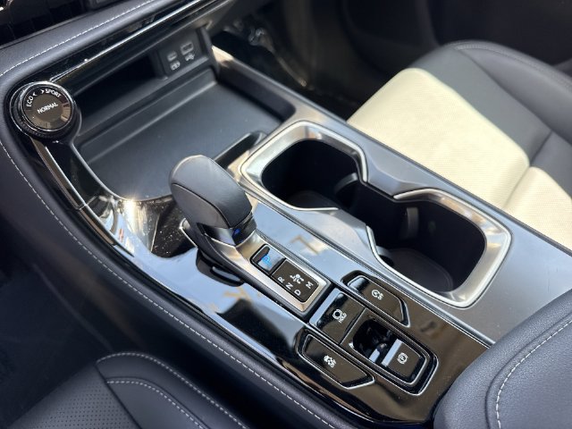 Certified 2024 Lexus NX 250 FWD w/ Towing Package (2000 Lbs) image 21