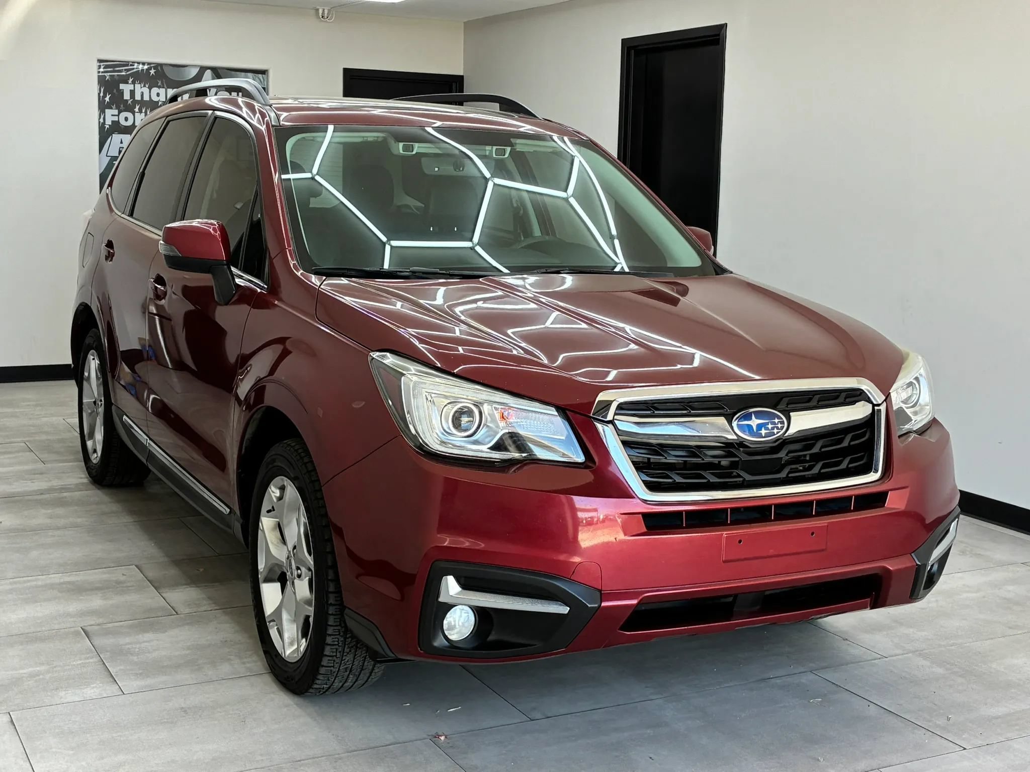 Used 2017 Subaru Forester 2.5i Touring AWD/4WD image 10