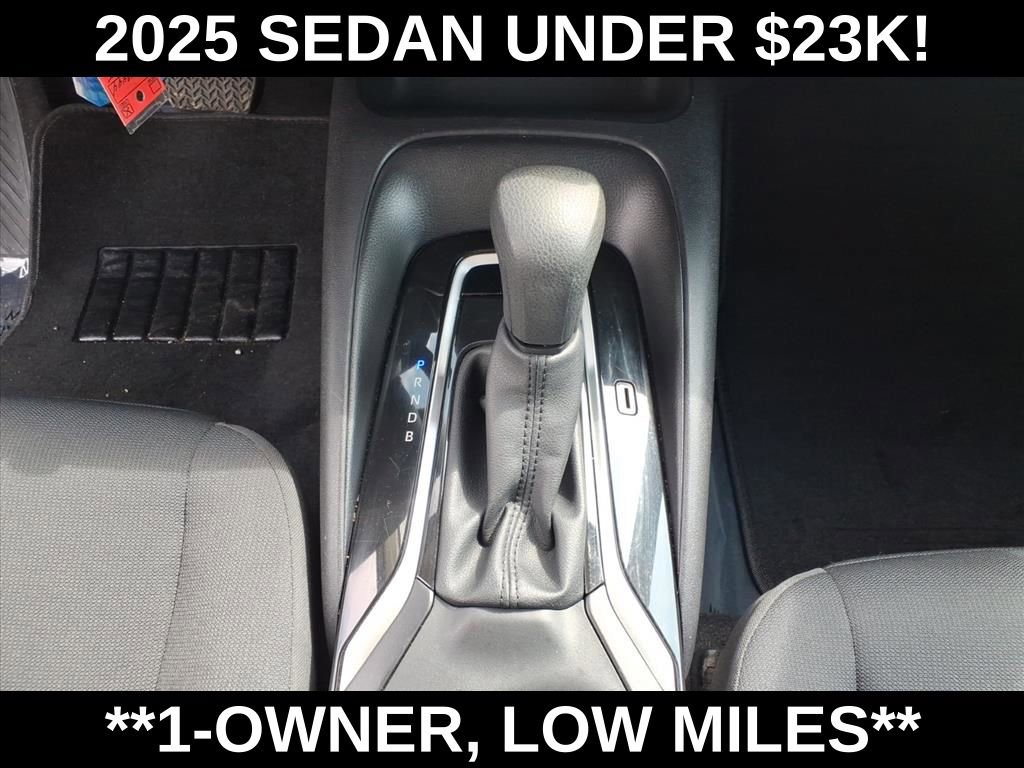Used 2025 Toyota Corolla LE FWD image 24