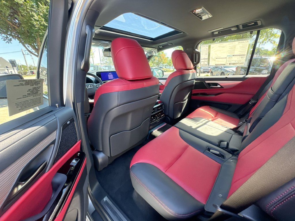 New 2026 Lexus LX 700h F Sport AWD/4WD image 32
