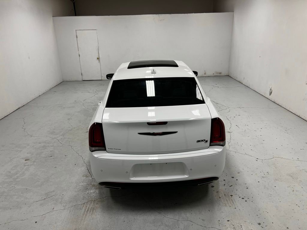 Used 2023 Chrysler 300 S image 3