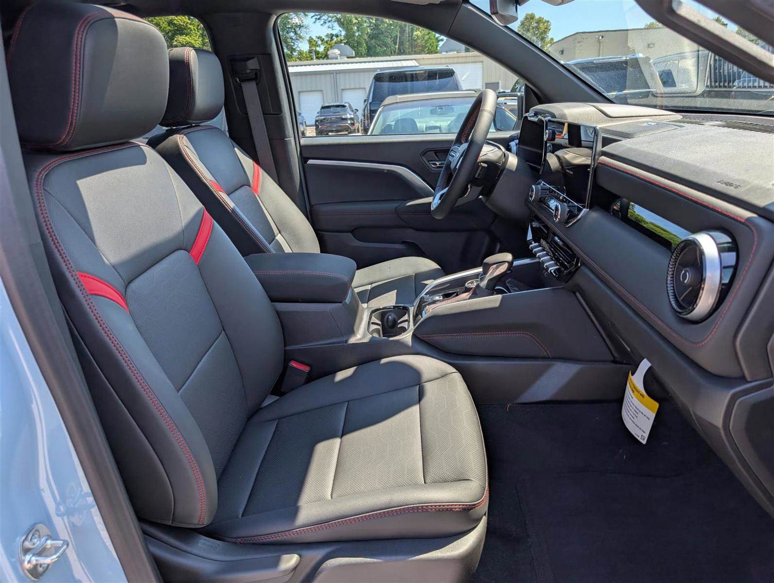 New 2026 Chevrolet Colorado Z71 w/ Technology Package image 8