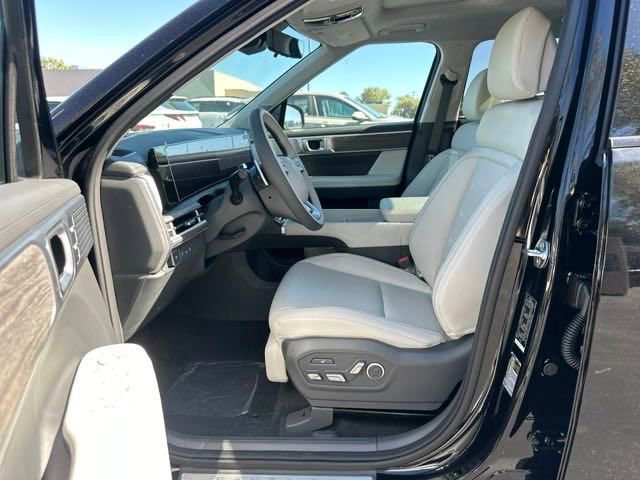 New 2025 Hyundai Santa Fe Calligraphy image 9