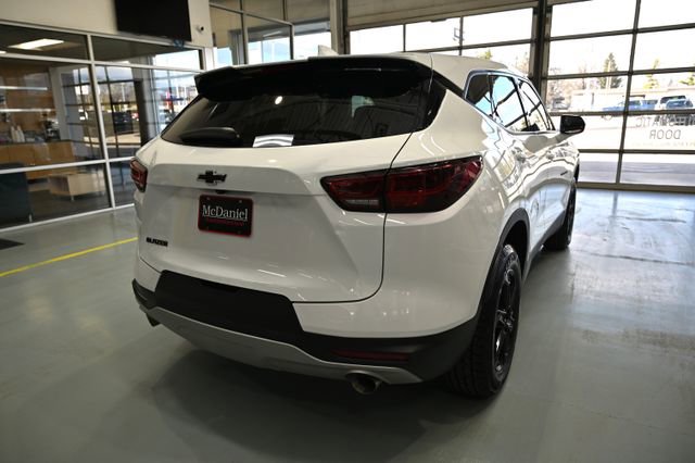Used 2023 Chevrolet Blazer LT w/ Driver Confidence Package image 5