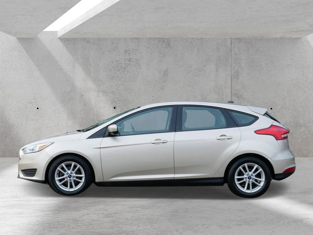 Used 2018 Ford Focus SE image 5