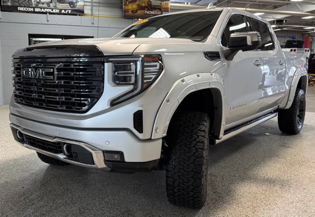 Used 2022 GMC Sierra 1500 Denali Ultimate AWD/4WD image 3
