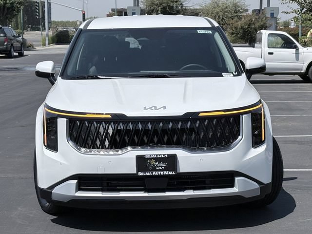 New 2026 Kia Carnival LXS FWD image 2