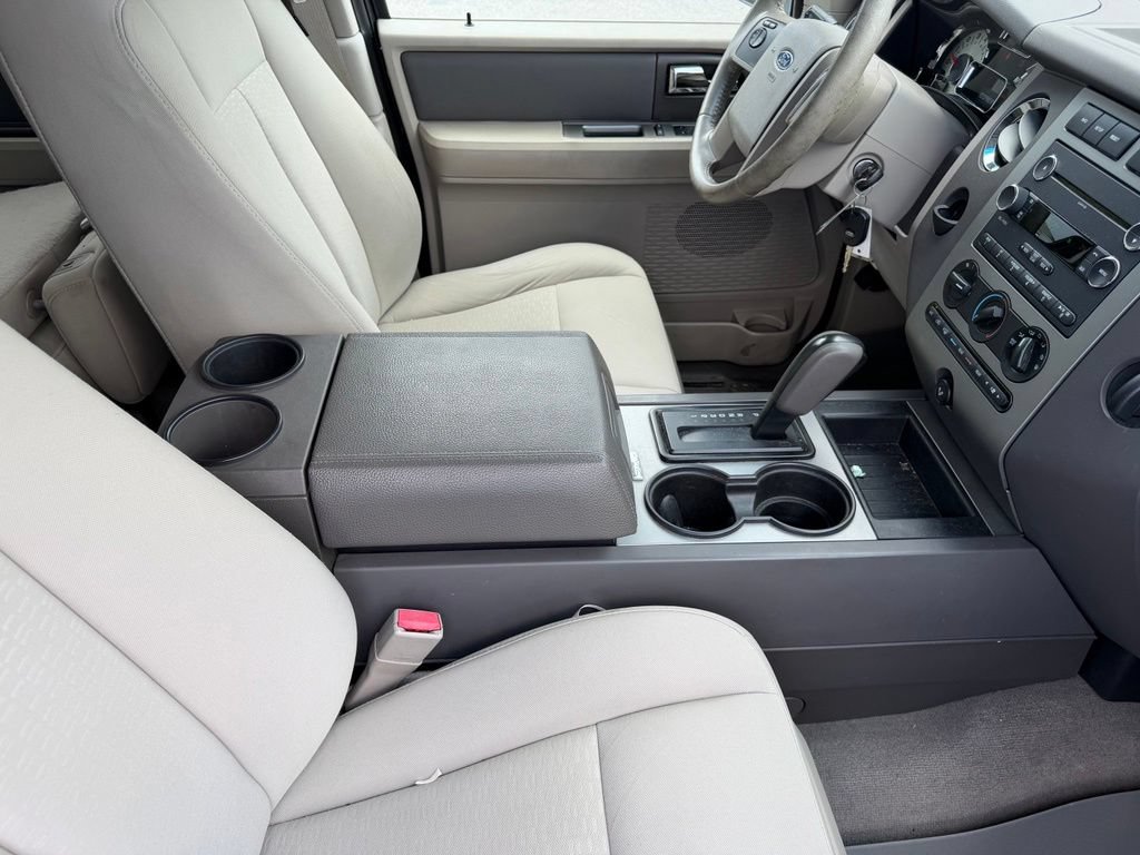 Used 2011 Ford Expedition XLT RWD image 15