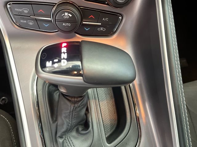Used 2021 Dodge Challenger SRT Hellcat RWD image 14