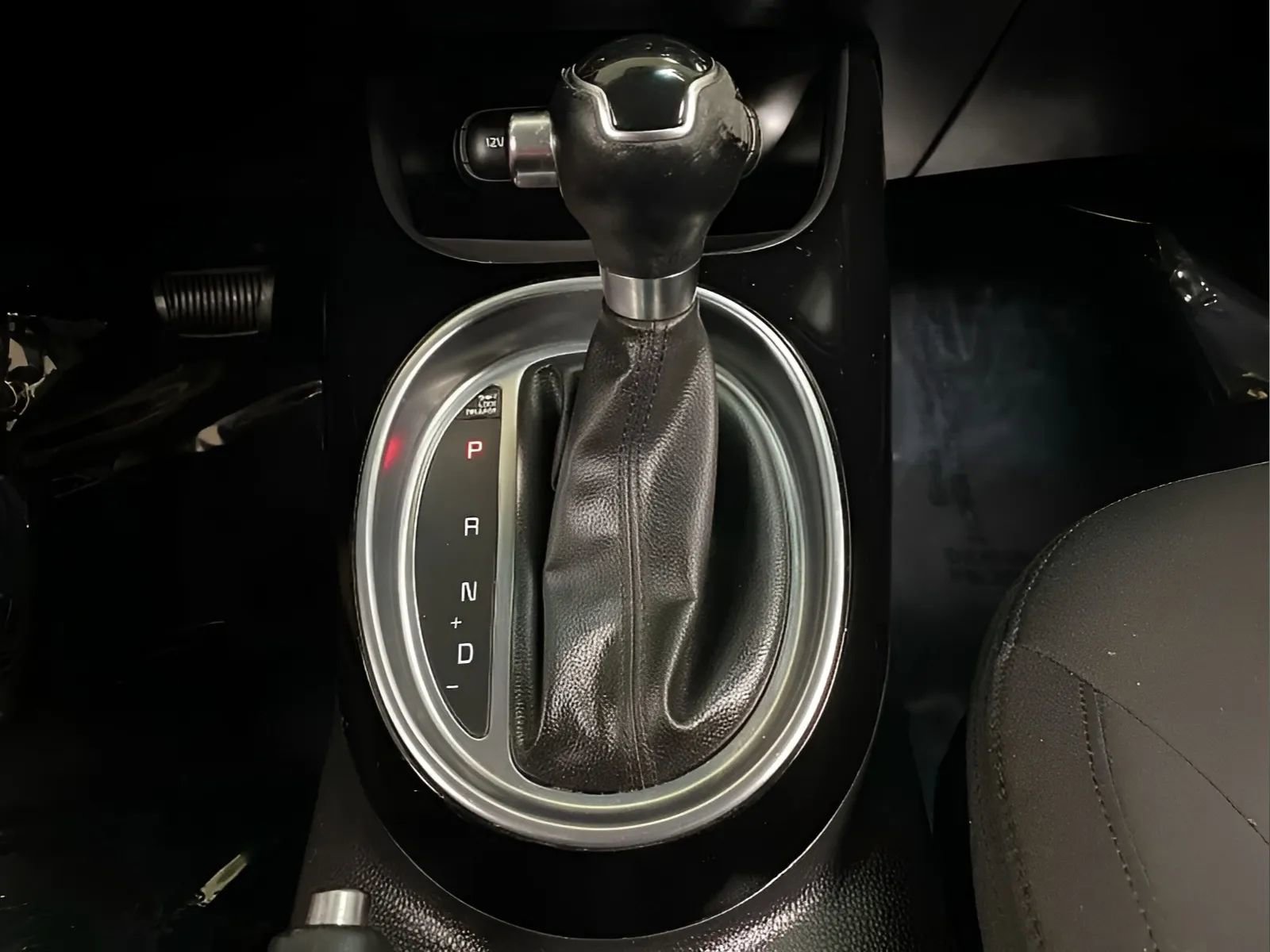 Used 2015 Kia Soul ! FWD image 21
