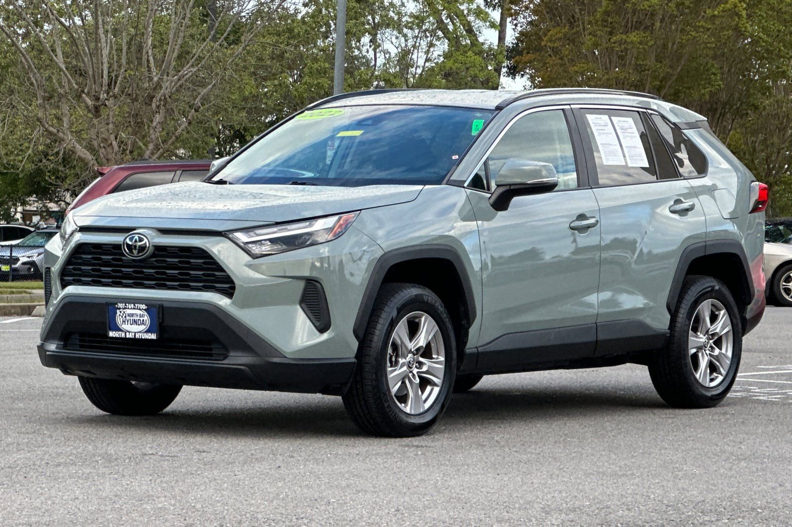 Used 2022 Toyota RAV4 XLE image 8
