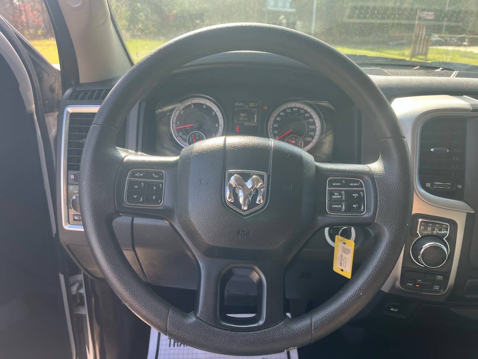 Used 2019 RAM 1500 Classic SLT image 11