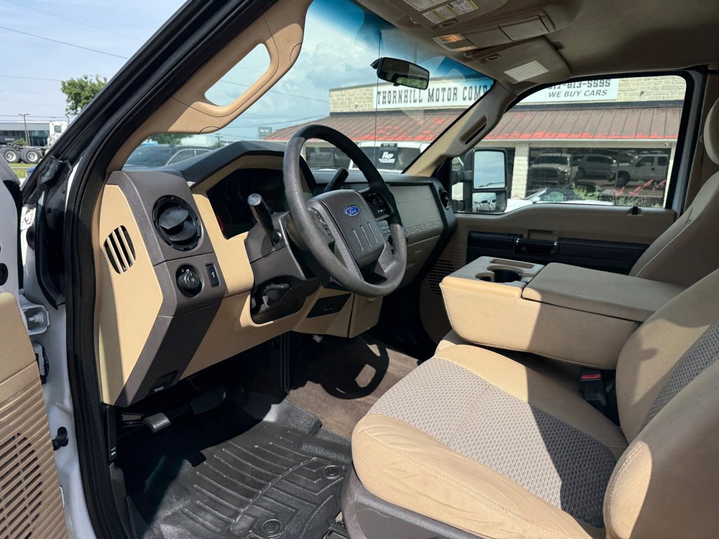 Used 2016 Ford F250 XLT w/ FX4 Off-Road Package AWD/4WD image 14
