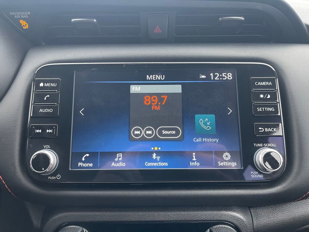 Used 2024 Nissan Kicks SR image 8