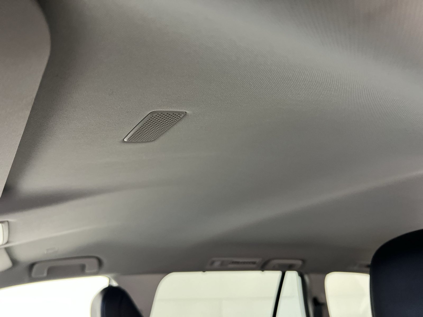 Used 2025 Toyota Grand Highlander AWD image 24