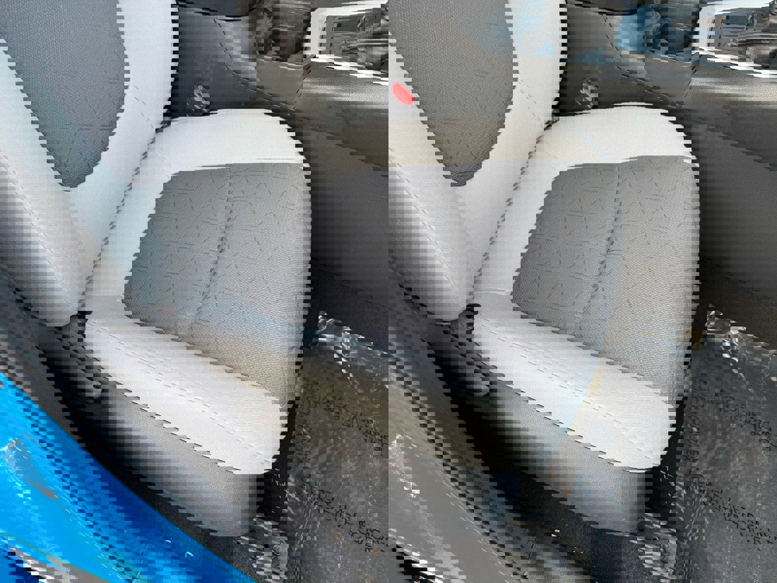 Used 2020 Toyota RAV4 XLE image 33