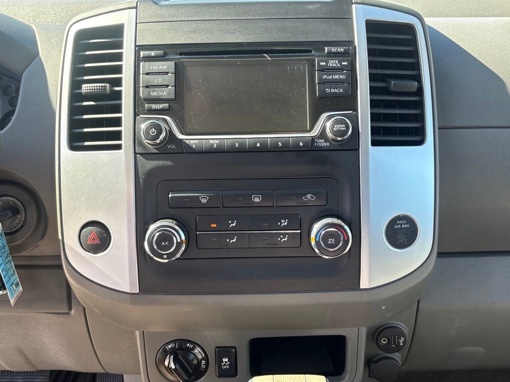 Used 2018 Nissan Frontier S image 24