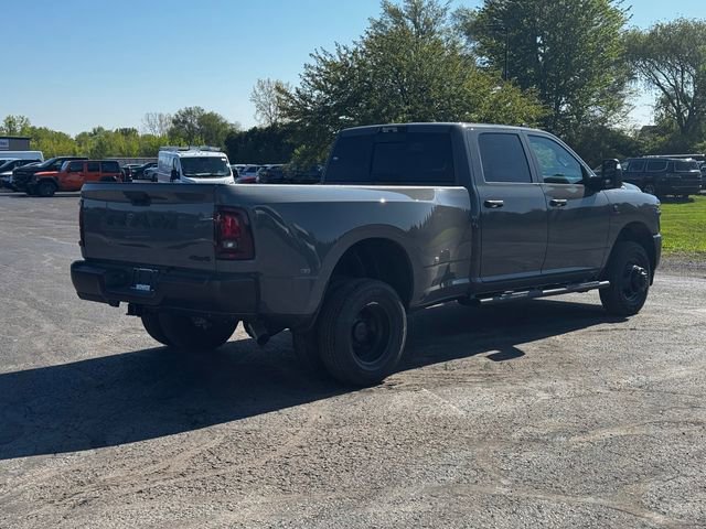 New 2026 RAM 3500 Tradesman AWD/4WD image 33