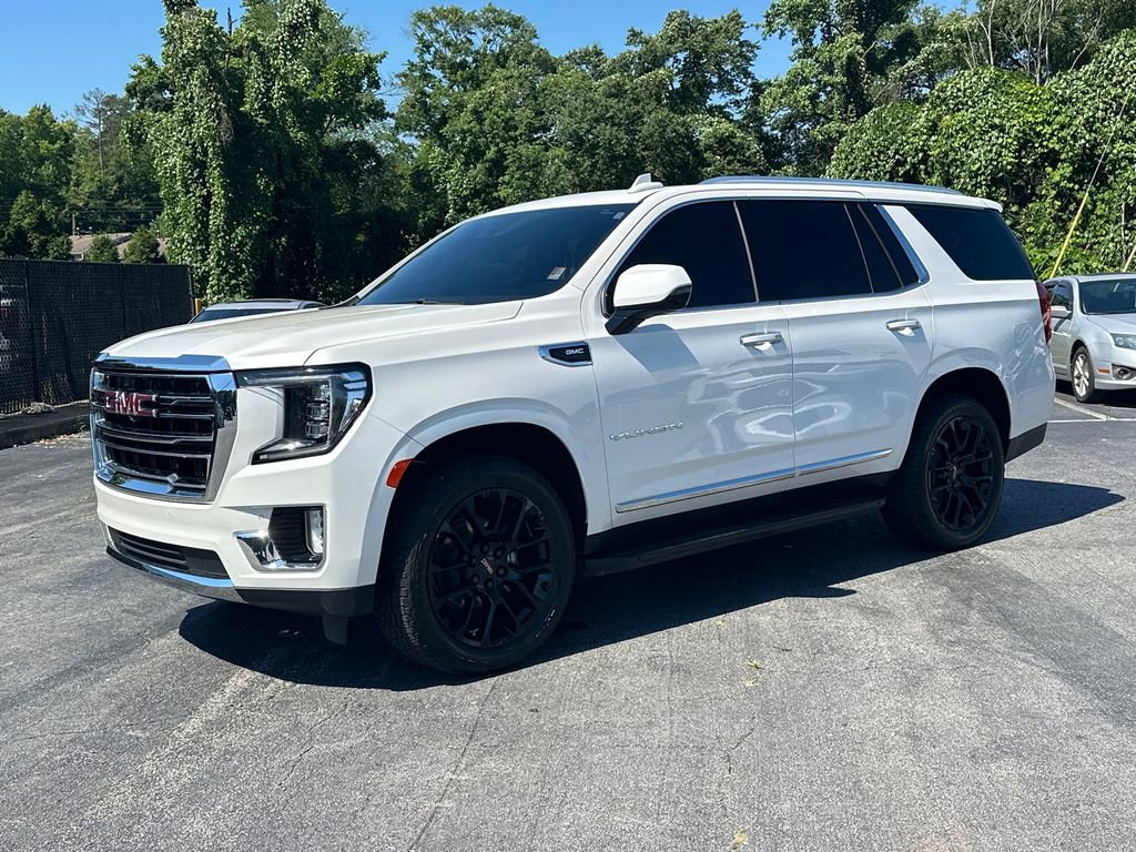 Used 2022 GMC Yukon SLT w/ SLT Premium Package AWD/4WD image 2