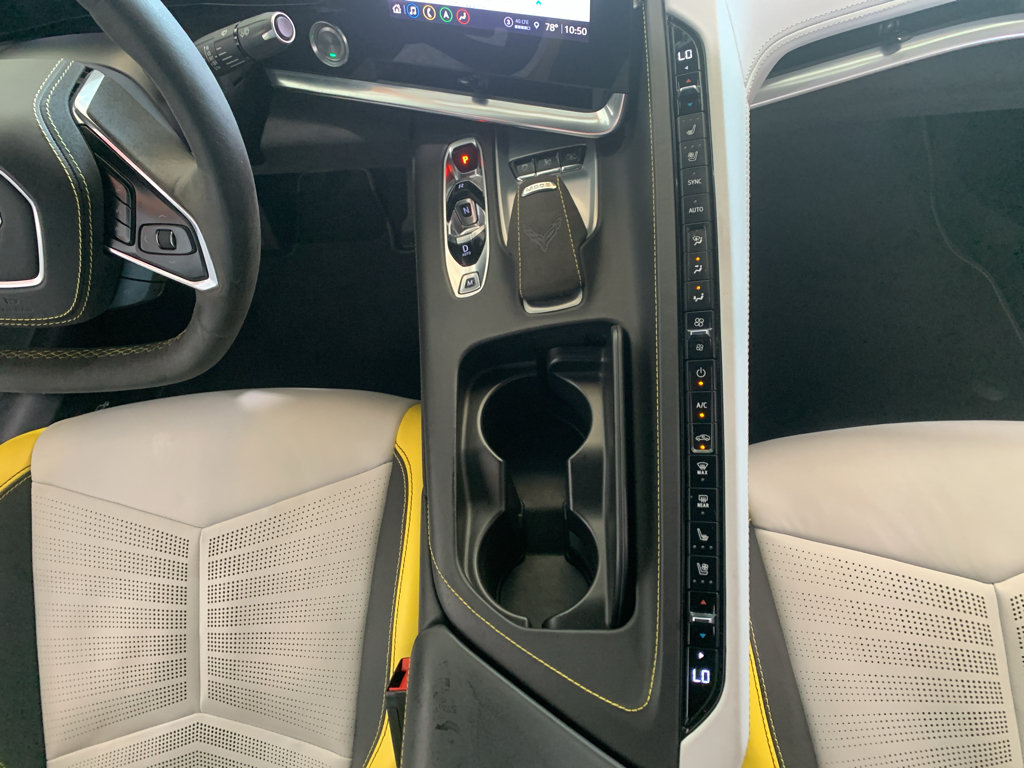 Used 2022 Chevrolet Corvette Stingray Premium Conv w/ Battery Protection Package RWD image 24