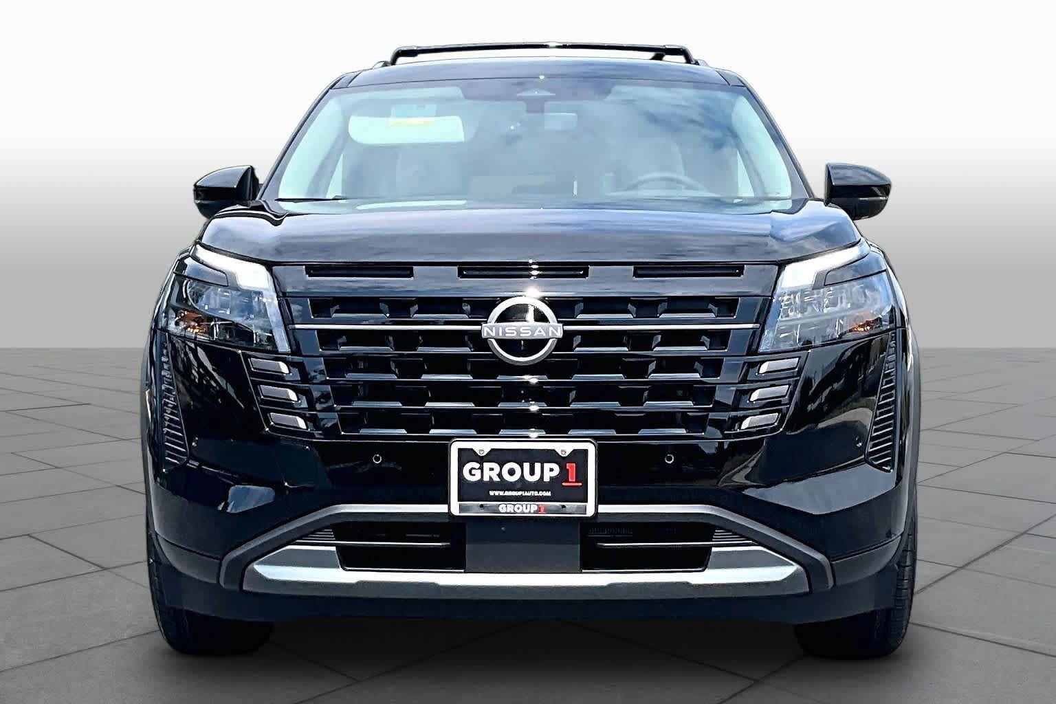 New 2026 Nissan Pathfinder SL FWD image 3