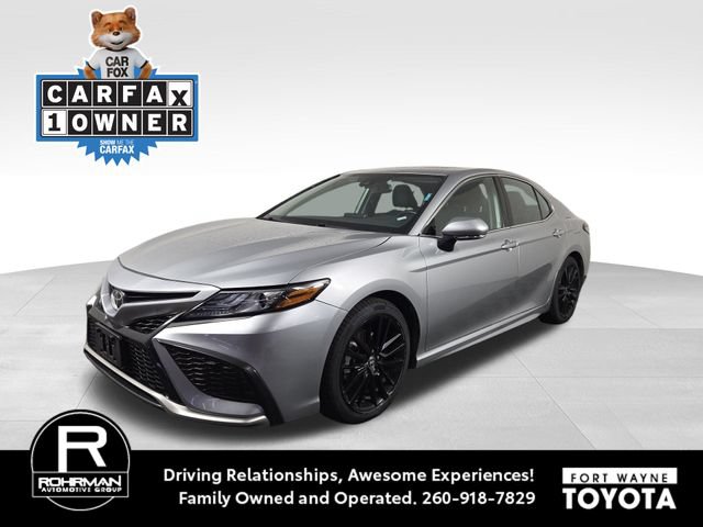Used 2024 Toyota Camry XSE FWD image 1