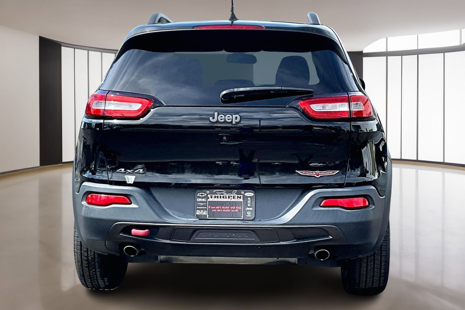 Used 2017 Jeep Cherokee Trailhawk w/ Cold Weather Group image 5