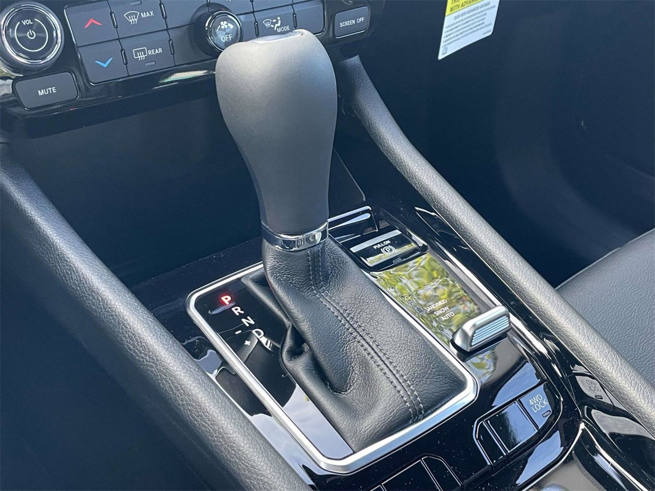 New 2026 Jeep Compass Latitude image 21