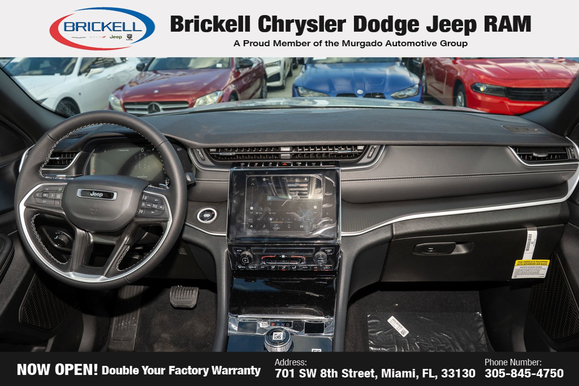 New 2025 Jeep Grand Cherokee L Laredo image 22