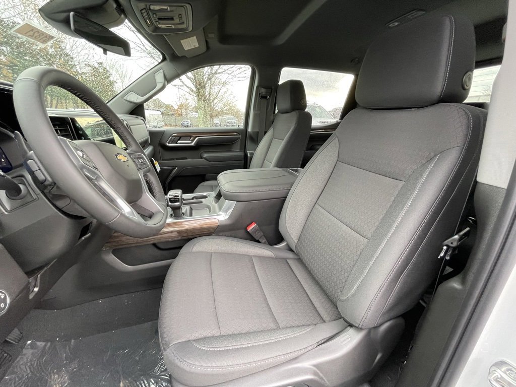 New 2026 Chevrolet Silverado 1500 LT w/ Convenience Package II image 23