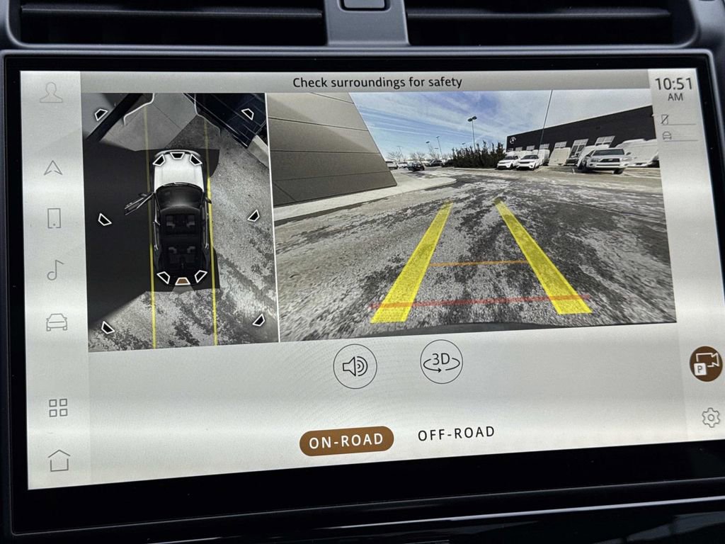 Certified 2025 Land Rover Discovery Dynamic SE AWD/4WD image 22