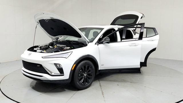 Used 2025 Buick Envista Sport Touring w/ Convenience I Package image 9