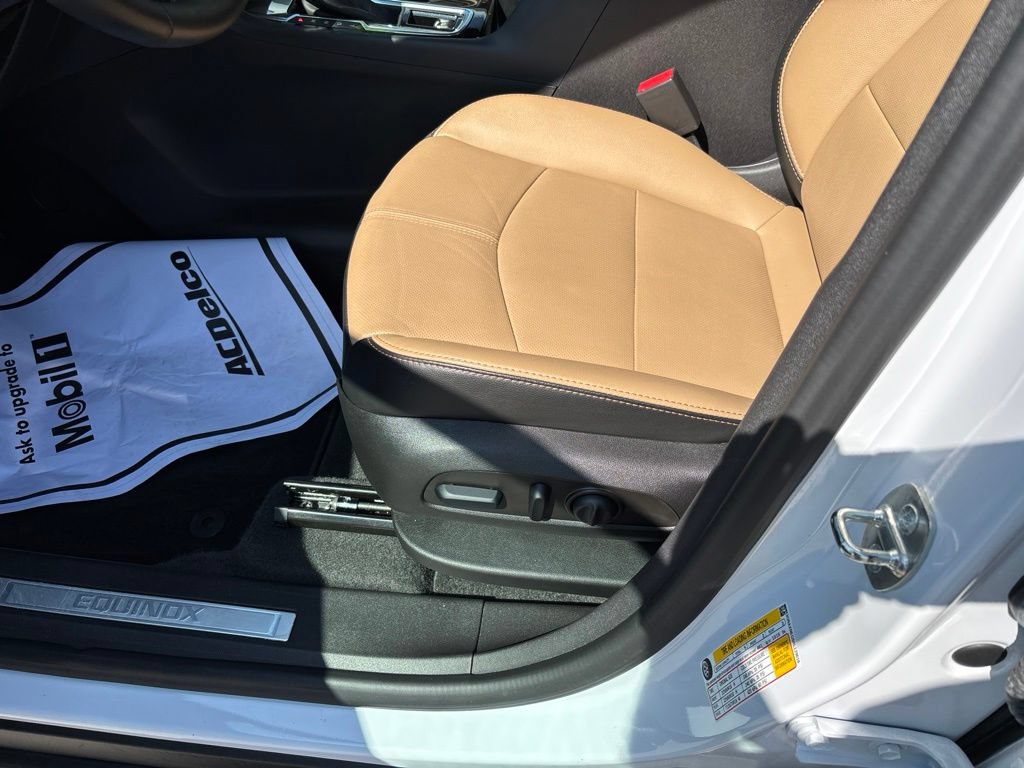 Used 2024 Chevrolet Equinox Premier FWD image 19