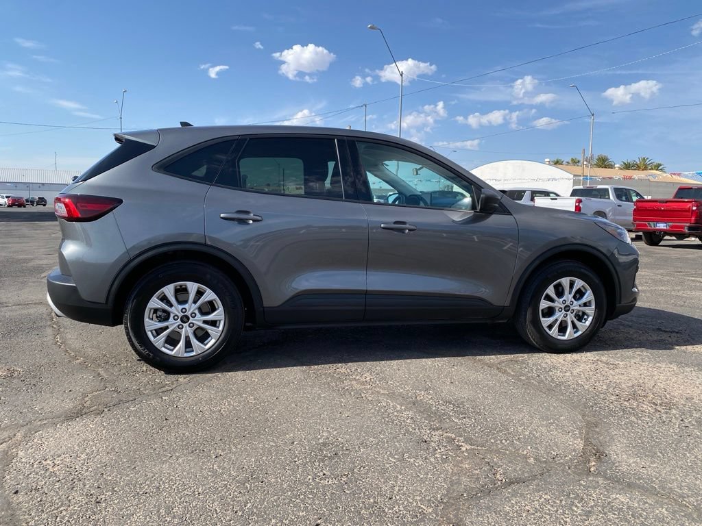 Used 2025 Ford Escape Active FWD image 5