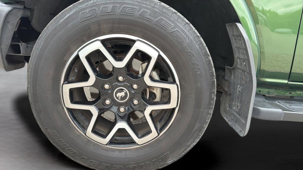 Used 2022 Ford Bronco Outer Banks image 17